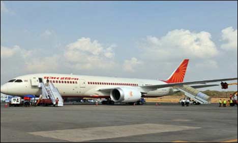 Regulator grounds Air India Dreamliners