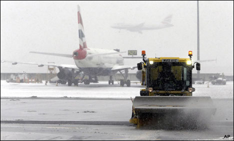 Snow hits EU, London cancels 250 flights