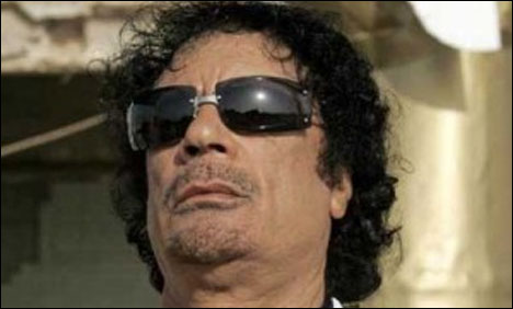 French air raids destroy Kadhafi mansion