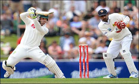 Australia lead over S.Lanka to 260 runs