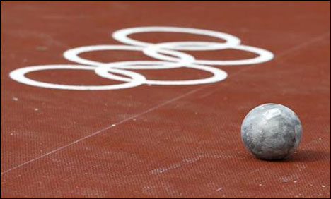  Defiant Indian officials face IOC action  