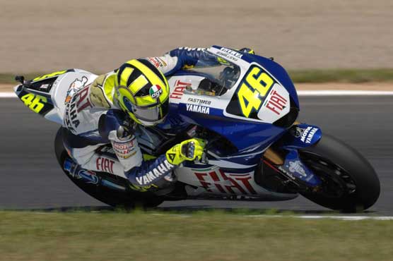 Motorcycling: Rossi edges Lorenzo in Jerez