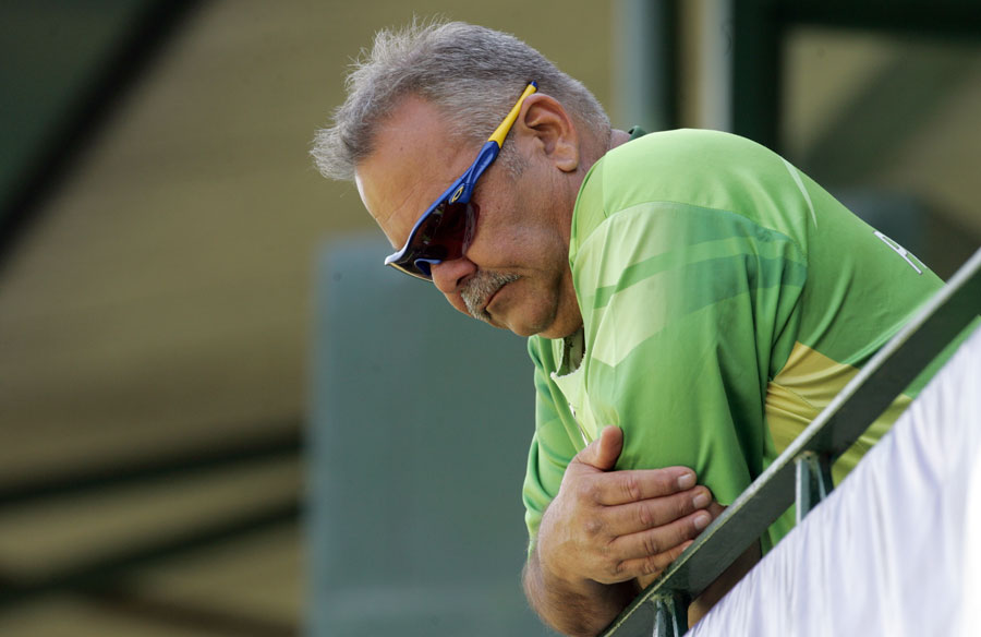 No extension for Whatmore as Pakistan coach