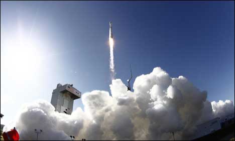 US launches Earth observation satellite