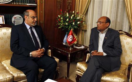 Tunisia seeks new prime minister to escape political crisis