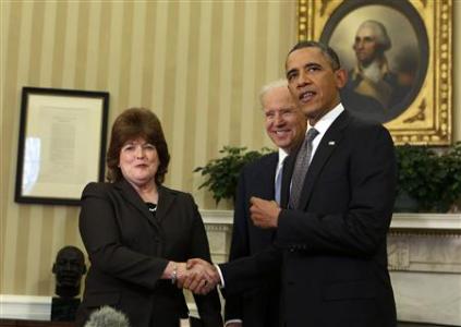 First female Secret Service director sworn in at White House