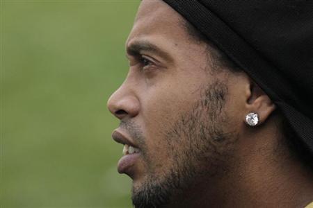 Ronaldinho, Pato recalled to experimental Brazil squad