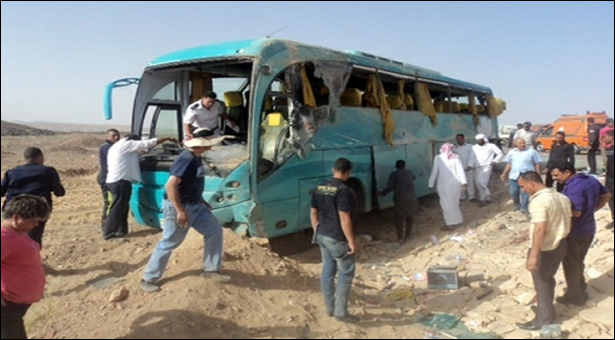  Egypt militants kill three in Sinai bus attack 