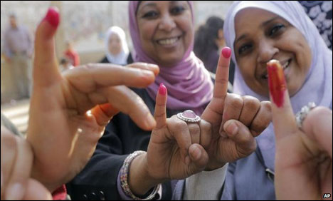  9 die in Egypt referendum clashes, despite tight security 