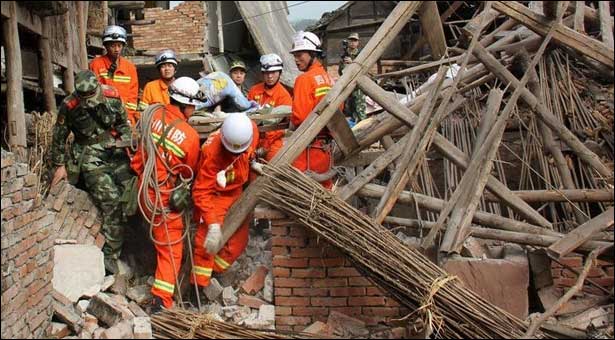  Scramble to reach Indonesia quake survivors as toll hits 22 