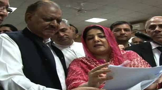  Mamnoon Hussain submits nomination papers for presidential election 