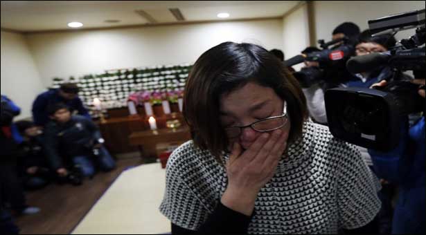  S Korea orders probe after students killed by roof collapse 
