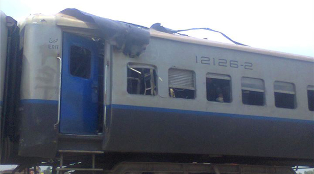  Explosion on Shalimar Express: 14 injured 