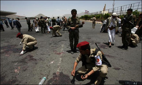  Suicide bomb kills 2 soldiers in Yemen: military 