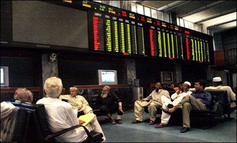 Karachi stock market plummets 