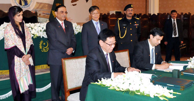 China given contract to operate Gwadar port