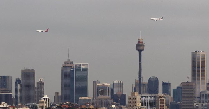 Sydney flyover launches Qantas-Emirates tie-up