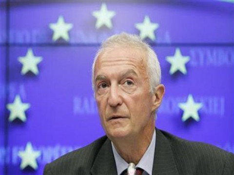 EU anti-terror chief warns of threats