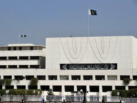 Govt gives Rs 507b to provinces