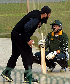 Take the attack to India, Inzamam advises batsmen