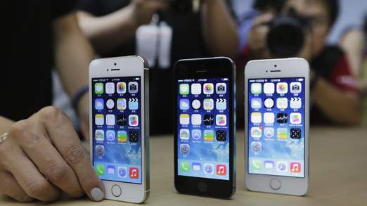 Apple iPhone 'To Come With Curved Screen'
