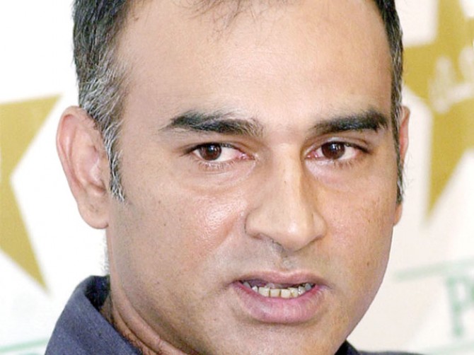 Misbah has not failed yet: Aamir Sohail