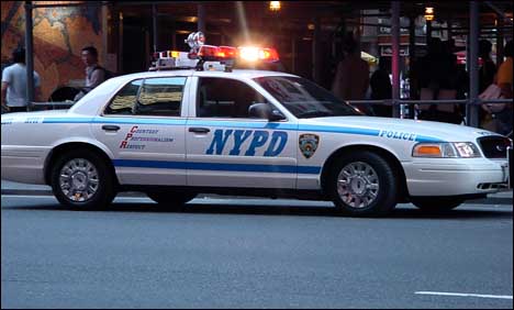  Police kill armed 14-year-old boy on NYC street 