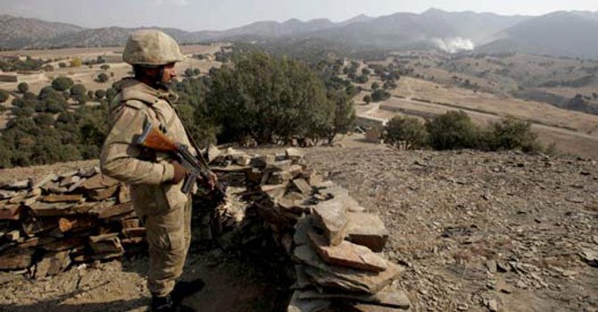 Working group discusses IED threat on Pak-Afghan border