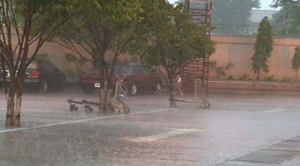  Heavy downpour in upper Punjab, KPK, Kashmir persists 