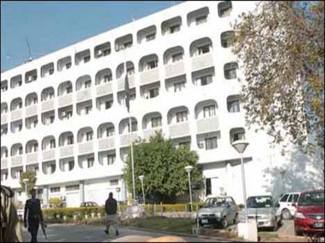 Pakistan supports Afghan peace process, says FO
