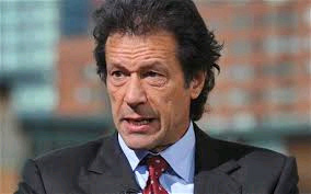 Imran Khan brazens out Pakistan campaign trail