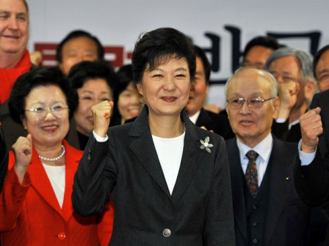 S Korea new leader puts security first