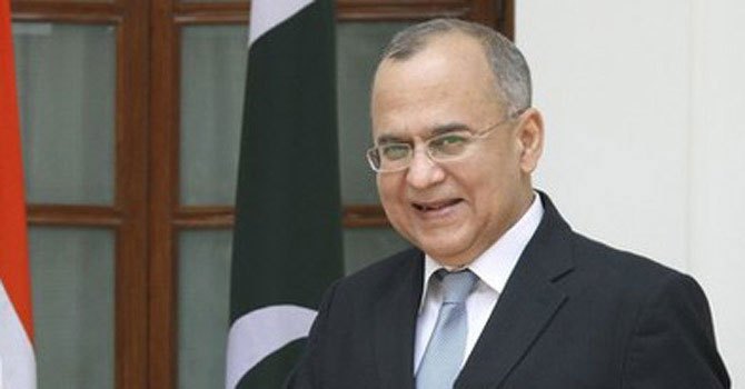 Pakistan urges India to cool rhetoric over Kashmir
