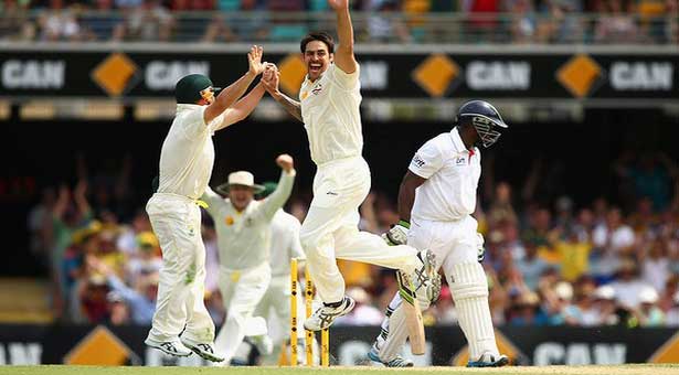  Paceman Johnson makes another mark on the Ashes 
