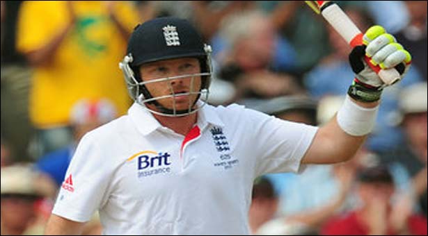  Bell, Broad take England to a strong position 