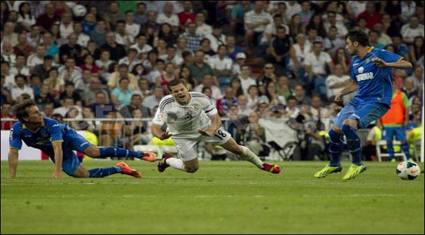  Real win amid Bale injury 