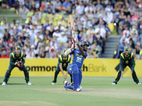 Sri Lanka thrash Aussies