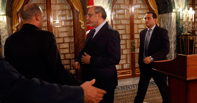 After failing to form new govt, Tunisian PM quits