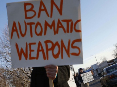 White House mulls broader gun control
