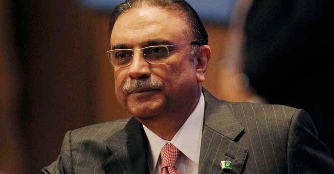 Some elements mixing up issues, says Zardari